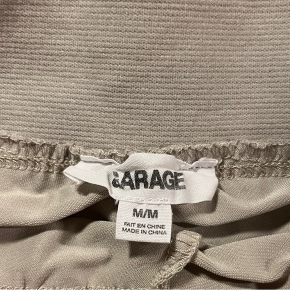 Garage Cream Skater Skirt - Picture 2 of 4